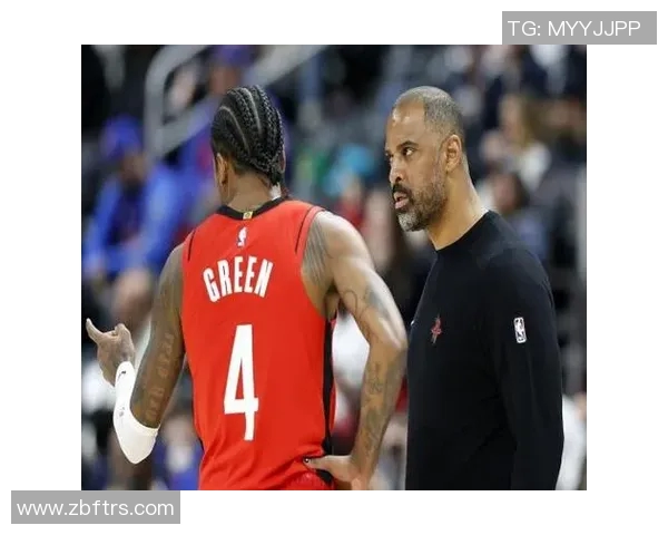 张佳玮分析雄鹿战术与KD单挑的真实意图乌度卡应对老李的策略恰到好处